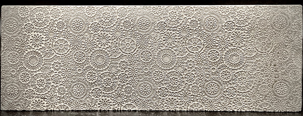 Daisy Chain Texture Plate PREORDER